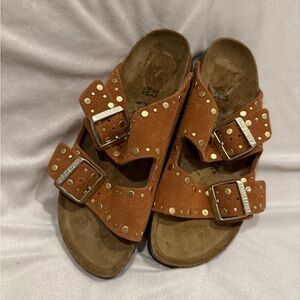 Birkenstock Arizona Rivet
Suede Leather - Dark Rust